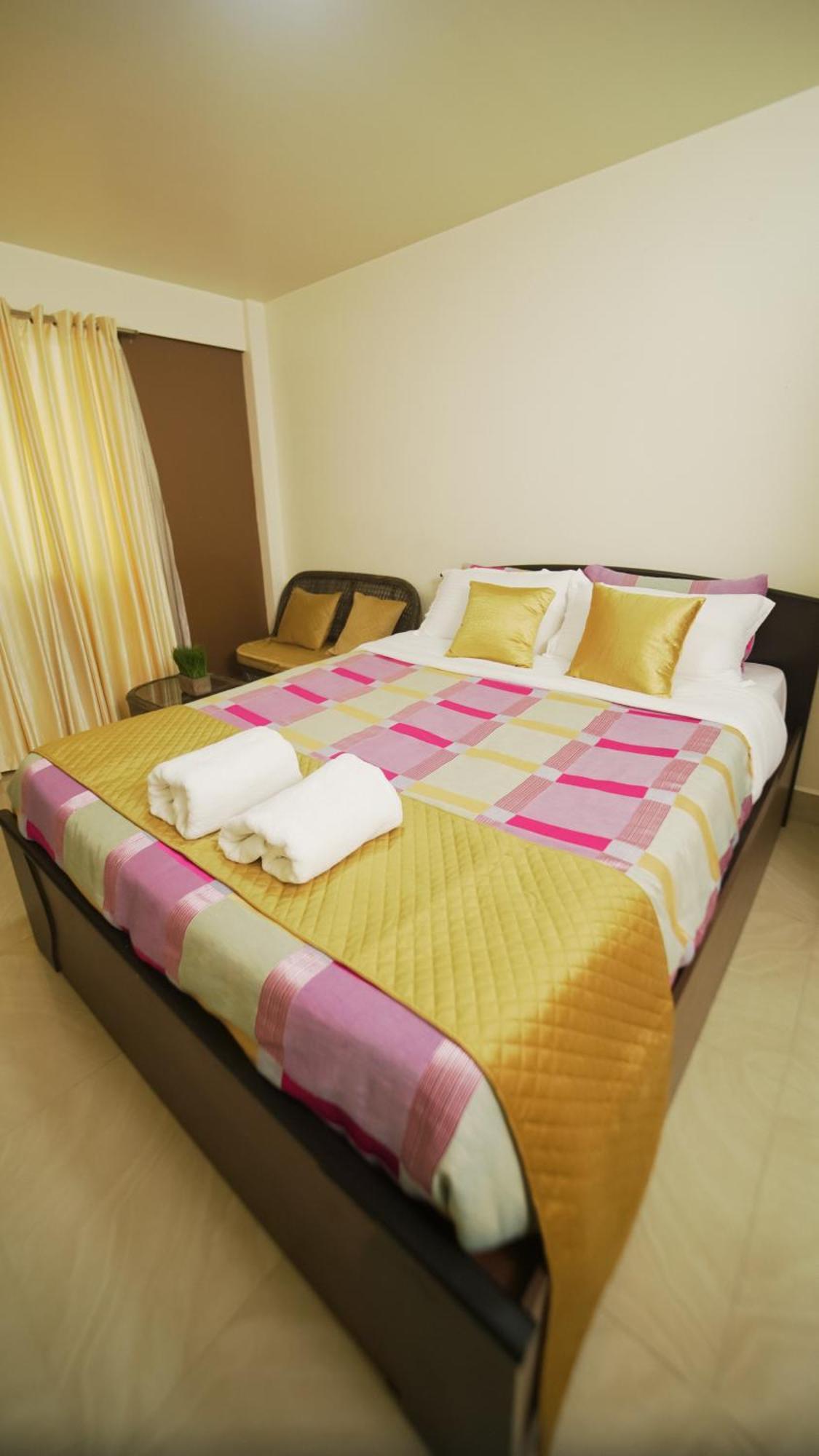 350 m2, 10 yatak odalı, 10 banyolu Daire, Laitumkhrah bölgesinde Shillong Dış mekan fotoğraf