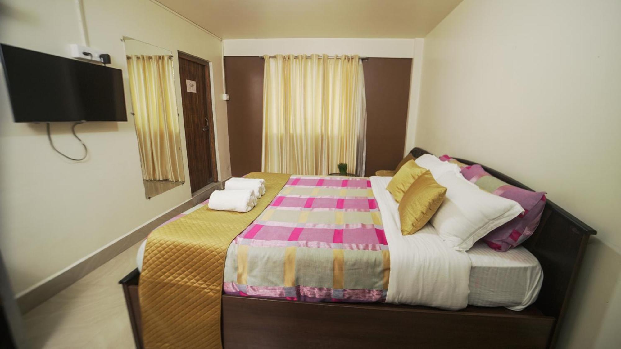 350 m2, 10 yatak odalı, 10 banyolu Daire, Laitumkhrah bölgesinde Shillong Dış mekan fotoğraf