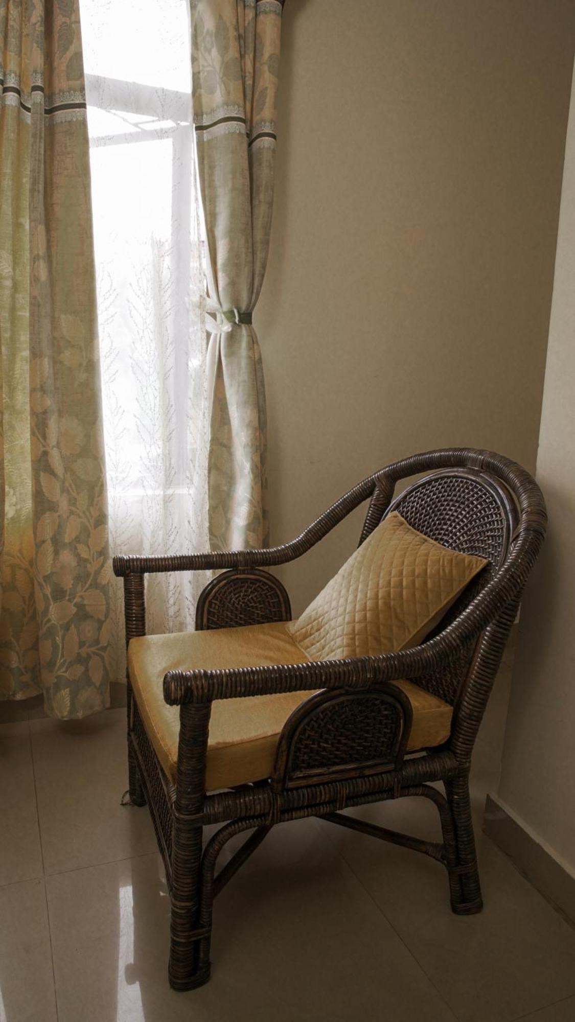 350 m2, 10 yatak odalı, 10 banyolu Daire, Laitumkhrah bölgesinde Shillong Dış mekan fotoğraf
